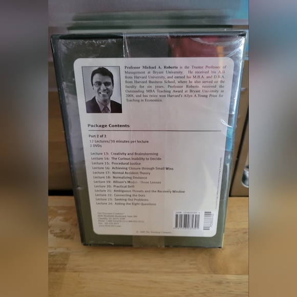 NWT Great Courses The Art of Critical Decision Making DVD w/course book Set - Picture 4 of 5